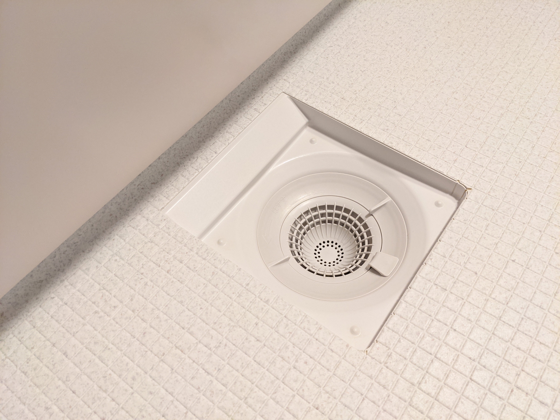 お風呂の排水口イメージ